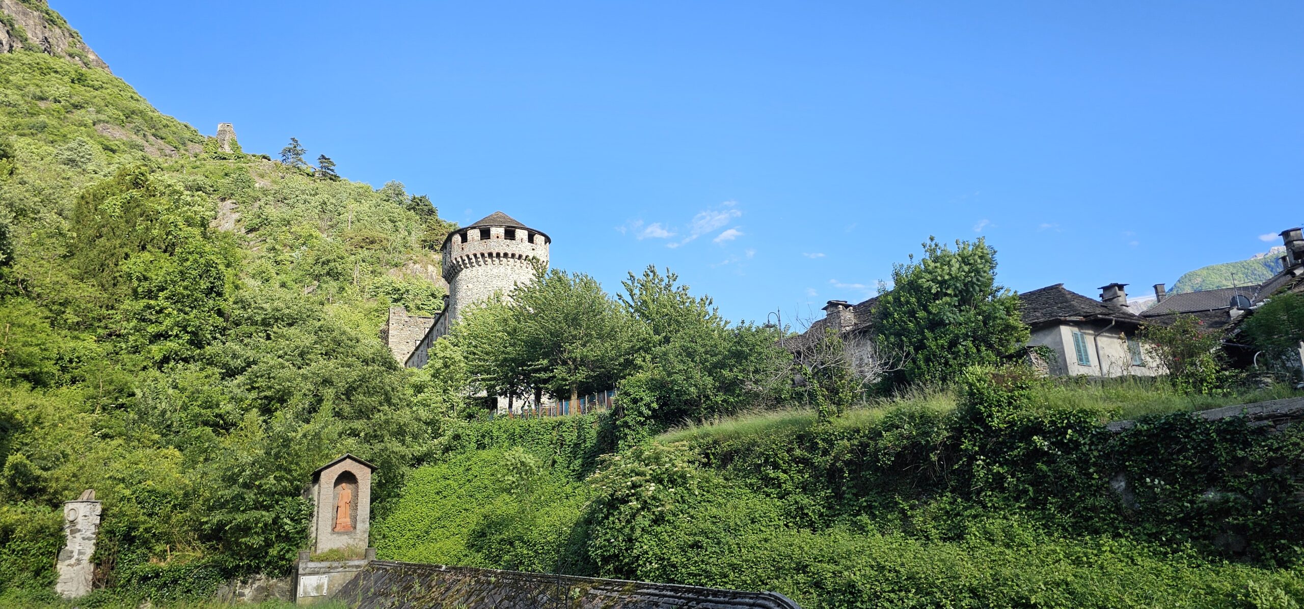 Vogogna: cosa vedere nel borgo più bello dell’Ossola